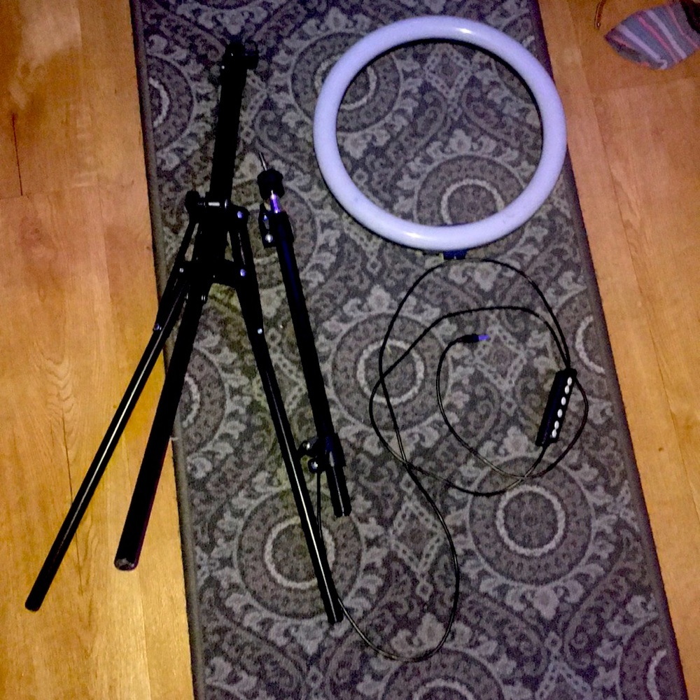 Ring light